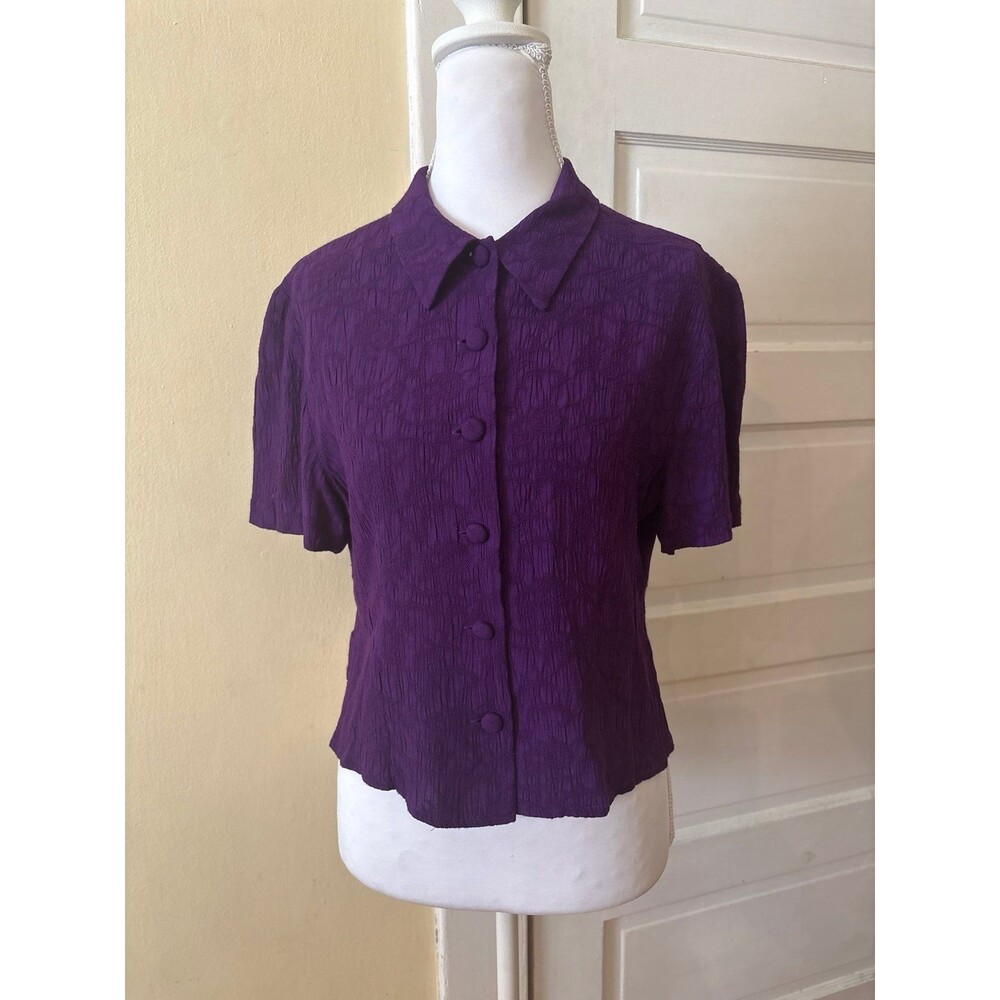 Eggplant purple collared muslin linen top tshirt buttoned vintage embroidery